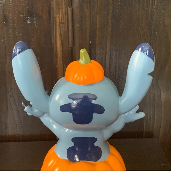 Stitch in Jack O’Lantern Pumpkin Halloween Figurine - Picture 8 of 11